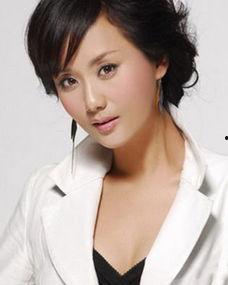 李颖女排个人资料,排球赛场上的璀璨明星，中国女排的骄傲与力量